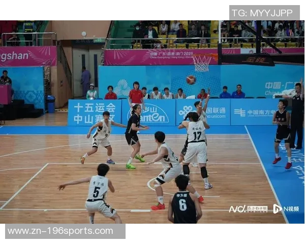 女篮对抗赛精彩纷呈各队实力较量展现青春风采与团队精神